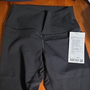 Black Wunder Under HR Crop 21" Leggings